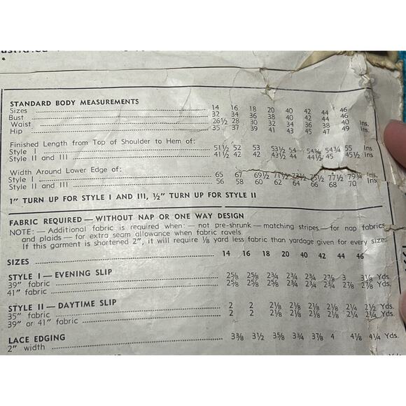 Simplicity Sewing pattern 1997 full dress slip 1950 size 16 bust 34 - Picture 6 of 7